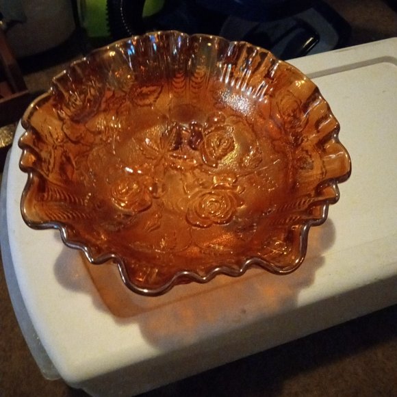 Carnival glass candy dish - Picture 2 of 2